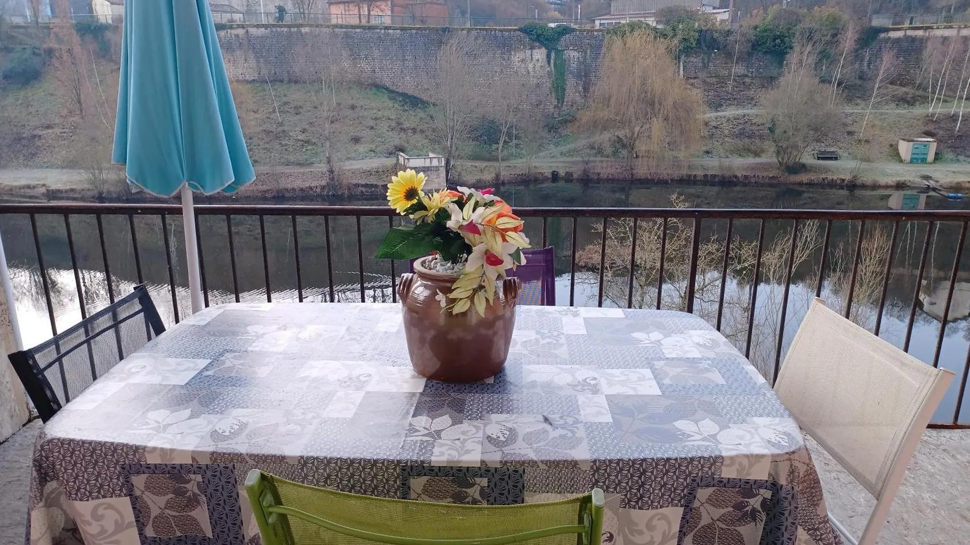 Aubin  Cosy T3 Spacieux 0*, Aubin (Aveyron)